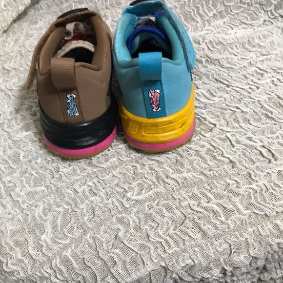 Nike LeBron Space Jam Tune Squad Kids Sneakers Size 11C - Picture 6 of 10